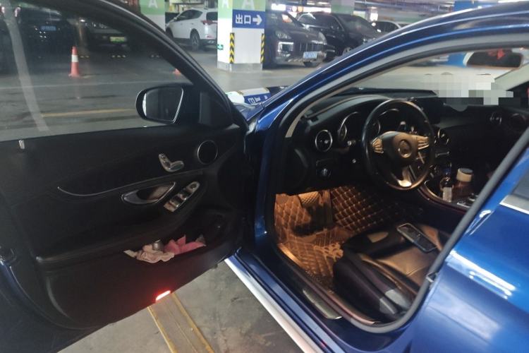 Used Mercedes-Benz C-Class 2018 C 180 L Fashion Edition Sport Version Driver Seat