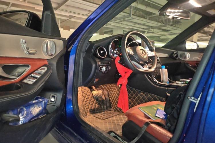 Used Mercedes-Benz C-Class 2018 C 200 Achievement Special Edition Driver Seat