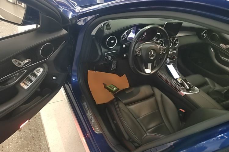 Used Mercedes-Benz C-Class 2018 C 180 L Fashion Edition Sport Version Driver Seat