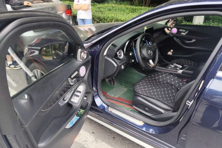 Used Mercedes-Benz C-Class 2018 C 200 L Sport Edition Driver Seat