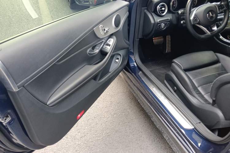 Used Mercedes-Benz C-Class 2018 C 200 Coupe Driver Seat