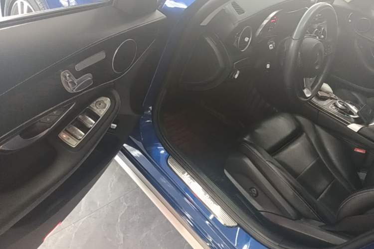 Used Mercedes-Benz C-Class 2018 C 200 L Sport Edition Driver Seat
