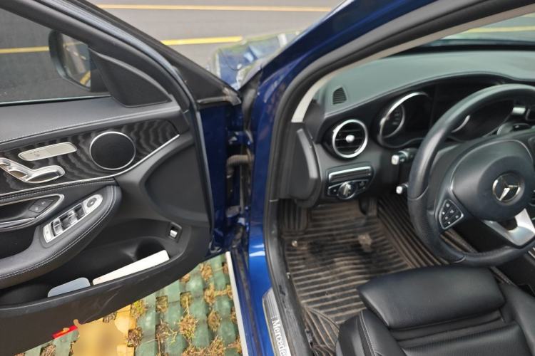 Used Mercedes-Benz C-Class 2018 C 200 L Sport Edition Driver Seat