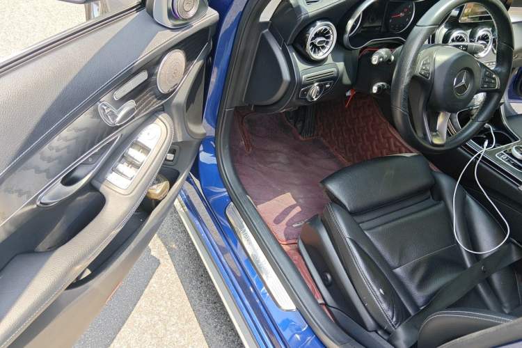 Used Mercedes-Benz C-Class 2018 C 200 L Sport Edition Driver Seat