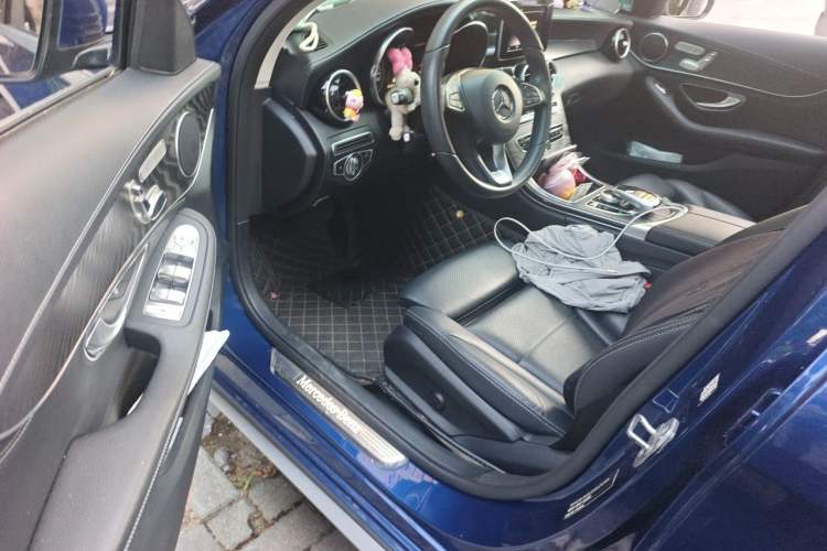 Used Mercedes-Benz C-Class 2018 C 200 L Sport Edition Driver Seat