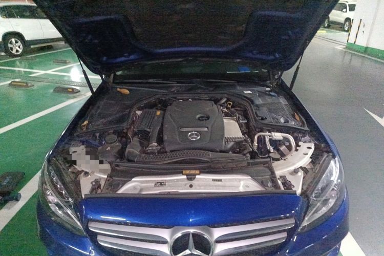 Used Mercedes-Benz C-Class 2018 C 200 L Sport Edition Engine Bay