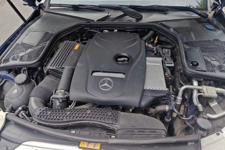 Used Mercedes-Benz C-Class 2018 C 200 Coupe Engine Bay