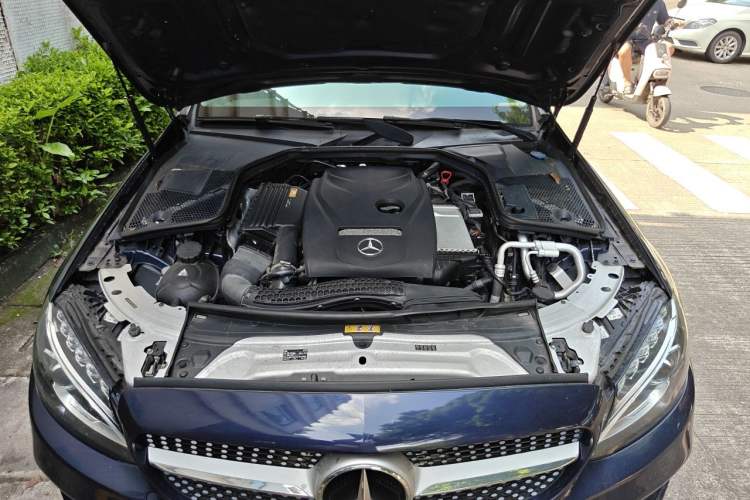 Used Mercedes-Benz C-Class 2018 C 180 L Dynamic Sports Edition Engine Bay