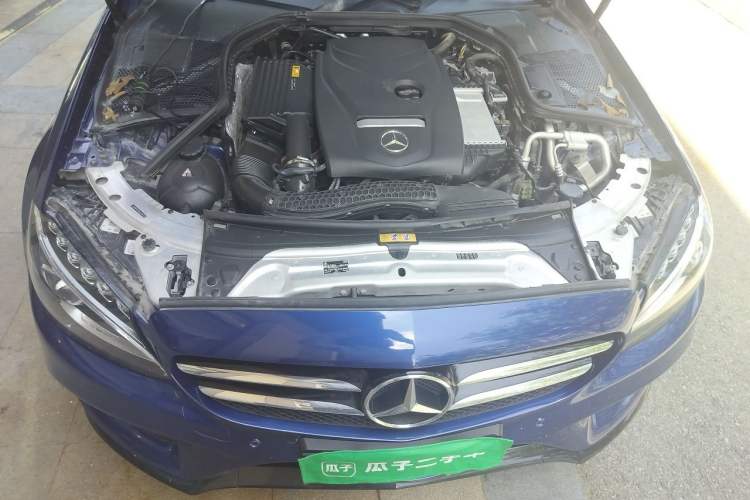 Used Mercedes-Benz C-Class 2018 C 200 Sport Edition Engine Bay
