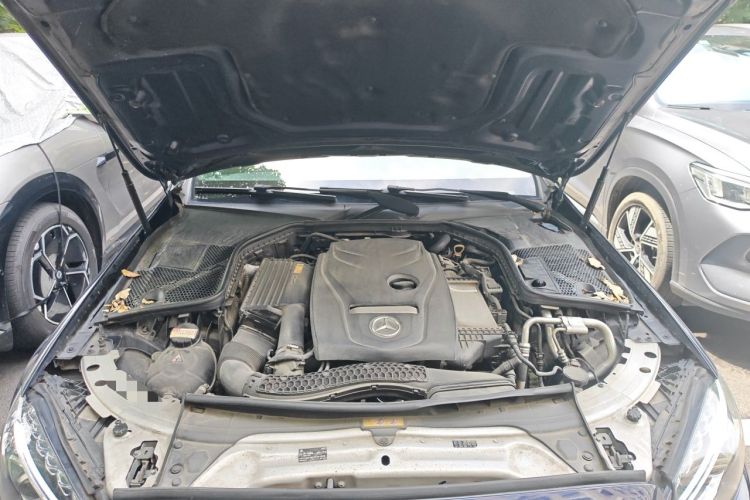 Used Mercedes-Benz C-Class 2018 C 200 Sport Edition Engine Bay