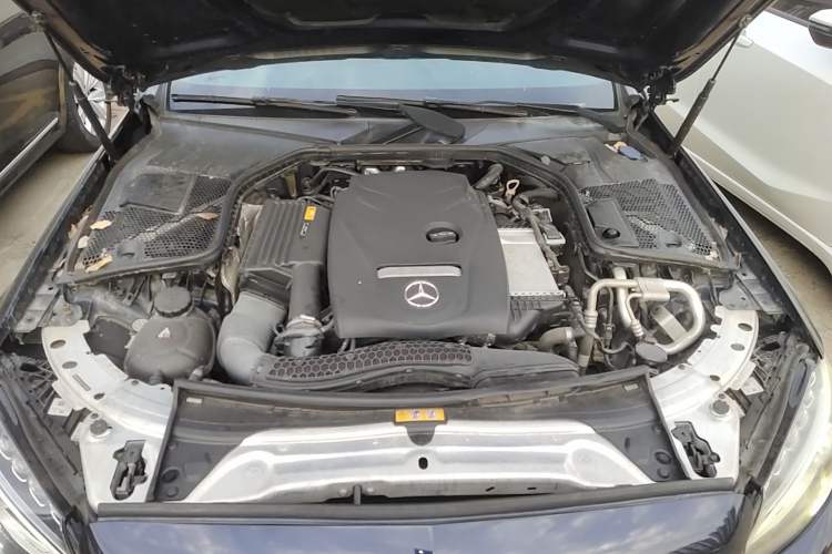 Used Mercedes-Benz C-Class 2018 C 200 Coupe Engine Bay