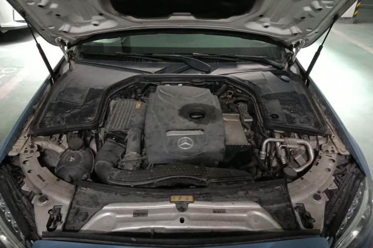 Used Mercedes-Benz C-Class 2018 C 200 L Sport Edition Engine Bay