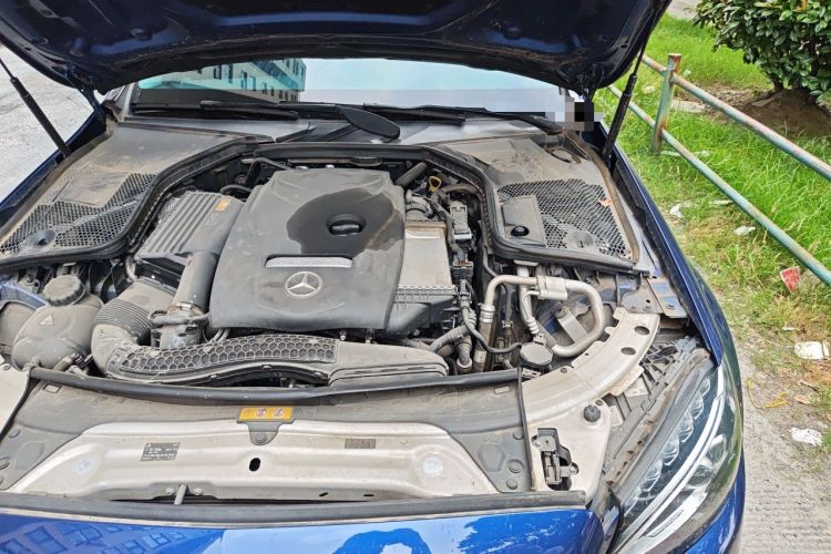 Used Mercedes-Benz C-Class 2018 C 200 L Sport Edition Engine Bay Left