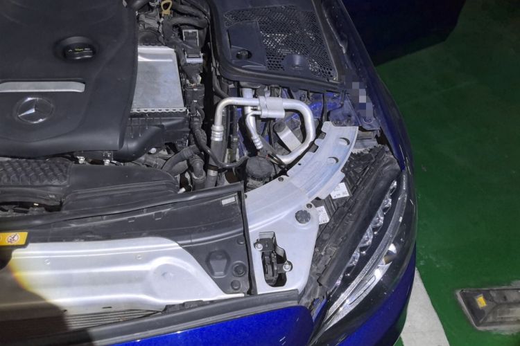 Used Mercedes-Benz C-Class 2018 C 200 L Sport Edition Achievement Special Edition Engine Bay Left