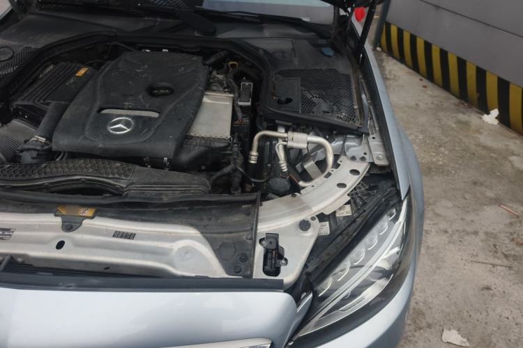Used Mercedes-Benz C-Class 2018 C 200 L Sport Edition Engine Bay Left