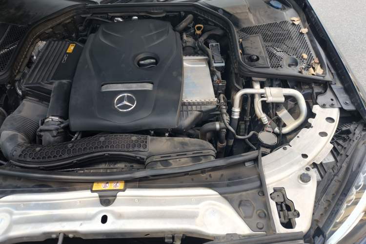Used Mercedes-Benz C-Class 2018 C 200 Coupe Engine Bay Left