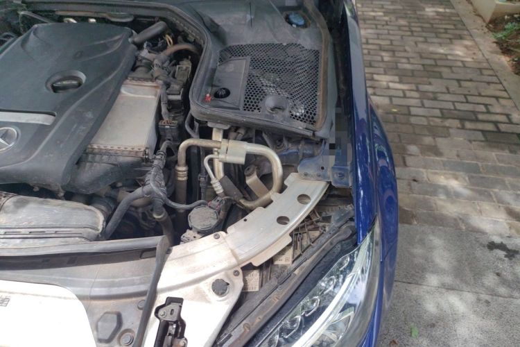 Used Mercedes-Benz C-Class 2018 C 200 L Sport Edition Engine Bay Left