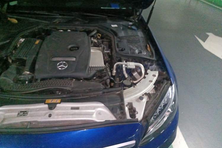 Used Mercedes-Benz C-Class 2018 C 200 L Sport Edition Engine Bay Left