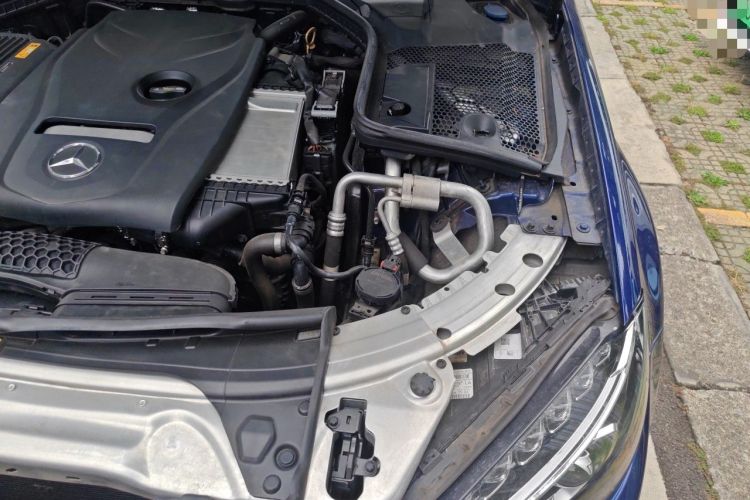 Used Mercedes-Benz C-Class 2018 C 200 Coupe Engine Bay Left