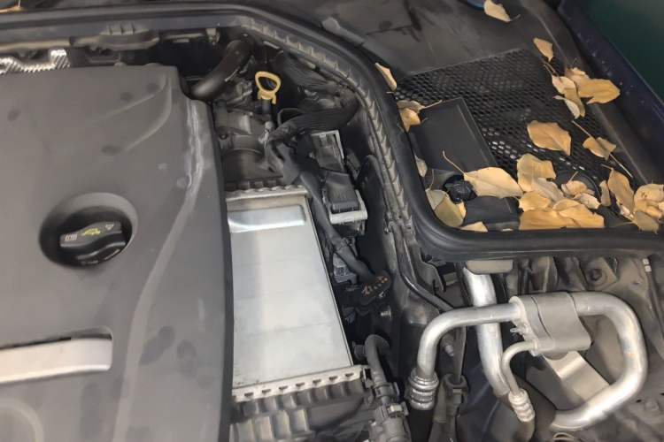 Used Mercedes-Benz C-Class 2018 C 200 Coupe Engine Bay Left