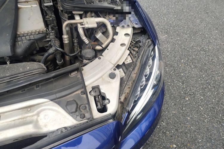 Used Mercedes-Benz C-Class 2018 C 200 L Sport Edition Achievement Special Edition Engine Bay Left