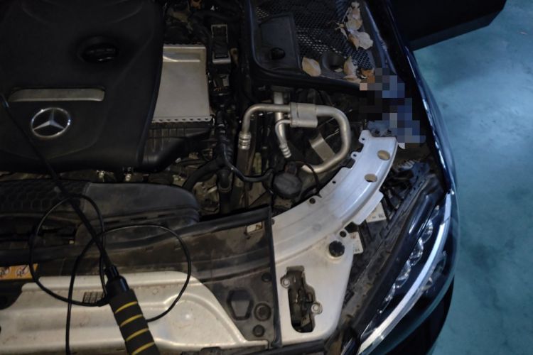 Used Mercedes-Benz C-Class 2018 C 200 L Sport Edition Engine Bay Left