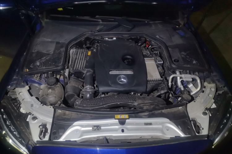 Used Mercedes-Benz C-Class 2018 C 180 L Fashion Model Engine Bay