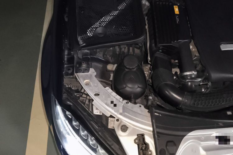 Used Mercedes-Benz C-Class 2018 C 200 L Sport Edition Engine Bay Right