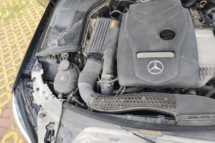 Used Mercedes-Benz C-Class 2018 C 200 L Sport Edition Engine Bay Right