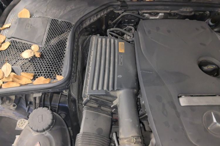 Used Mercedes-Benz C-Class 2018 C 200 Coupe Engine Bay Right