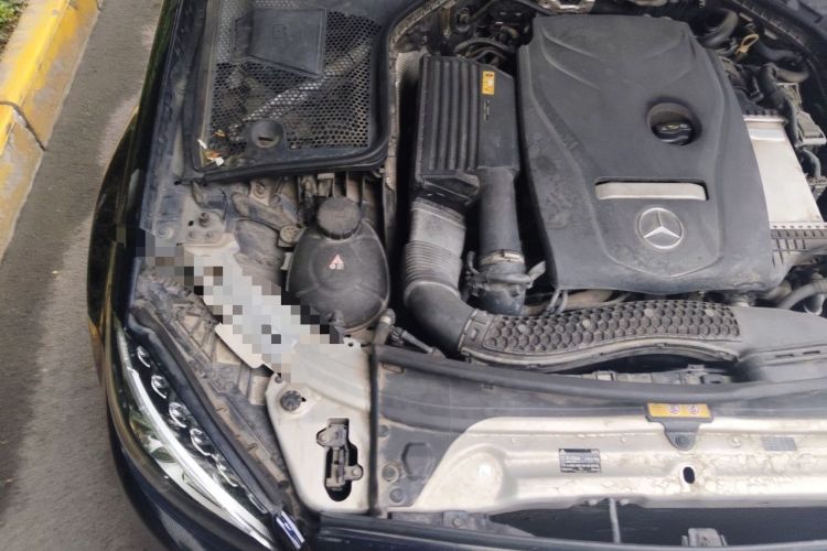 Used Mercedes-Benz C-Class 2018 C 200 L Sport Edition Engine Bay Right