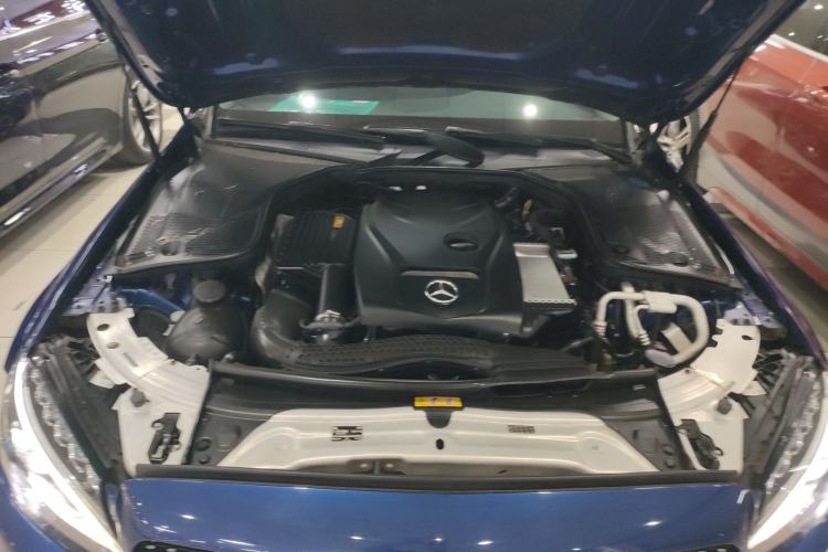 Used Mercedes-Benz C-Class 2018 C 200 L Sport Edition Engine Bay