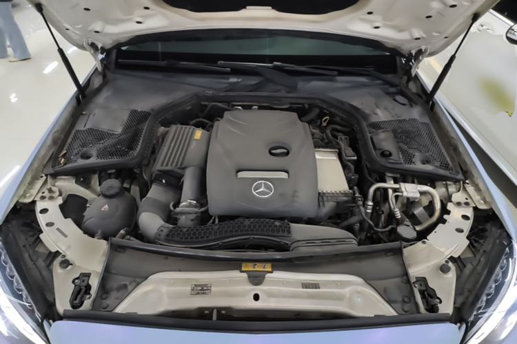 Used Mercedes-Benz C-Class 2018 C 200 L Sport Edition Engine Bay
