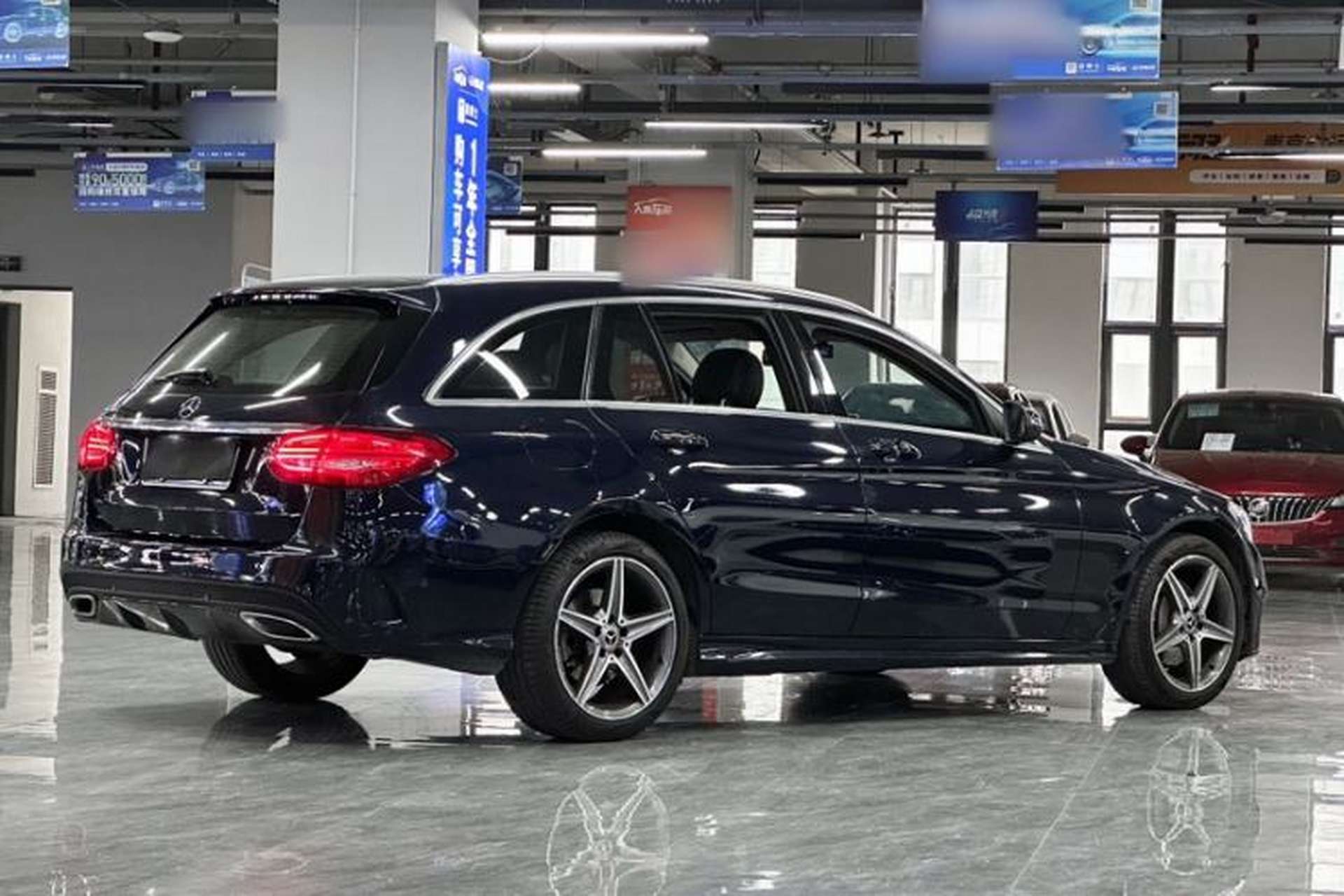 Used Mercedes-Benz C-Class 2018 C 200 Estate Exterior 1