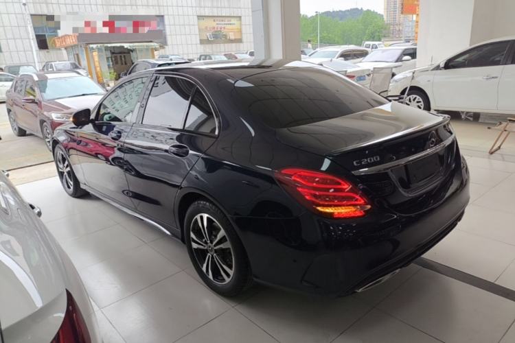 Used Mercedes-Benz C-Class 2018 C 200 Sport Edition Exterior 2