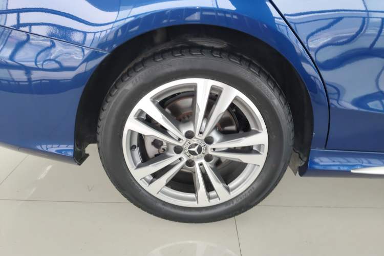 Used Mercedes-Benz C-Class 2018 C 200 L Sport Edition Exterior 3