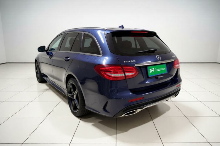 Used Mercedes-Benz C-Class 2018 C 200 Estate Exterior 3