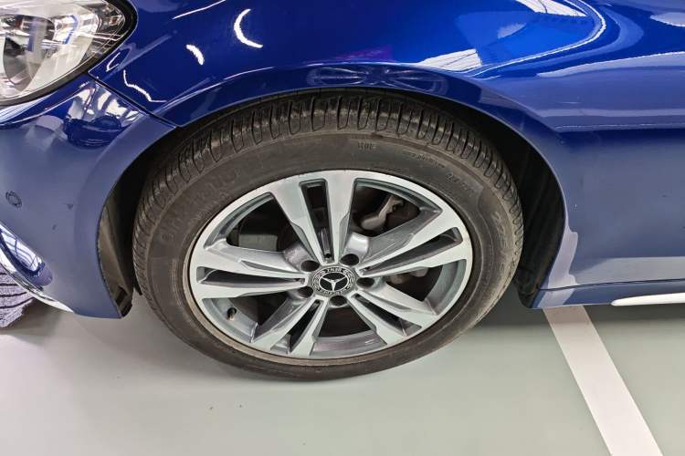 Used Mercedes-Benz C-Class 2018 C 200 L Sport Edition Exterior 4