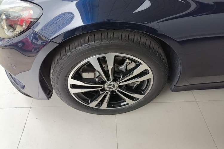 Used Mercedes-Benz C-Class 2018 C 200 Sport Edition Exterior 4