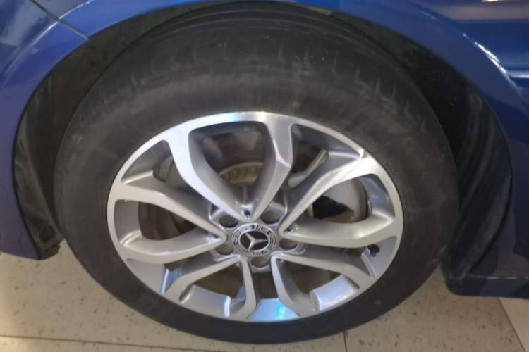 Used Mercedes-Benz C-Class 2018 C 180 L Fashion Edition Sport Version Exterior 4