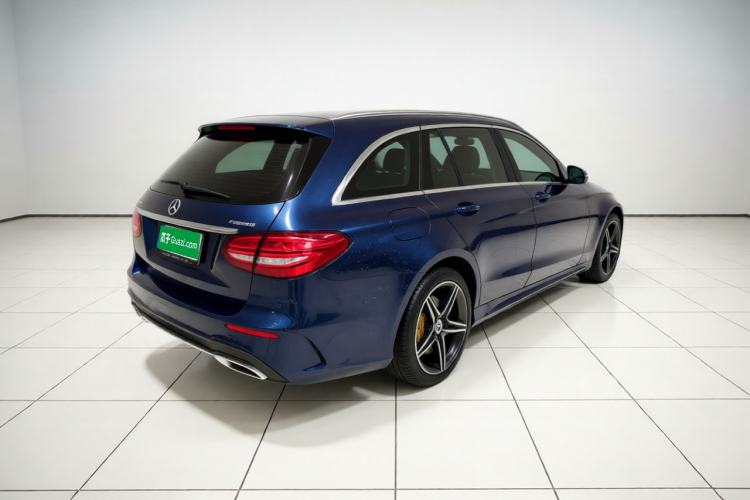 Used Mercedes-Benz C-Class 2018 C 200 Estate Exterior 5