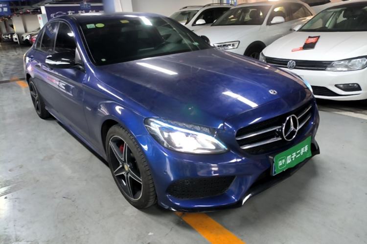 Used Mercedes-Benz C-Class 2018 C 200 Achievement Special Edition Front Right 45 Deg