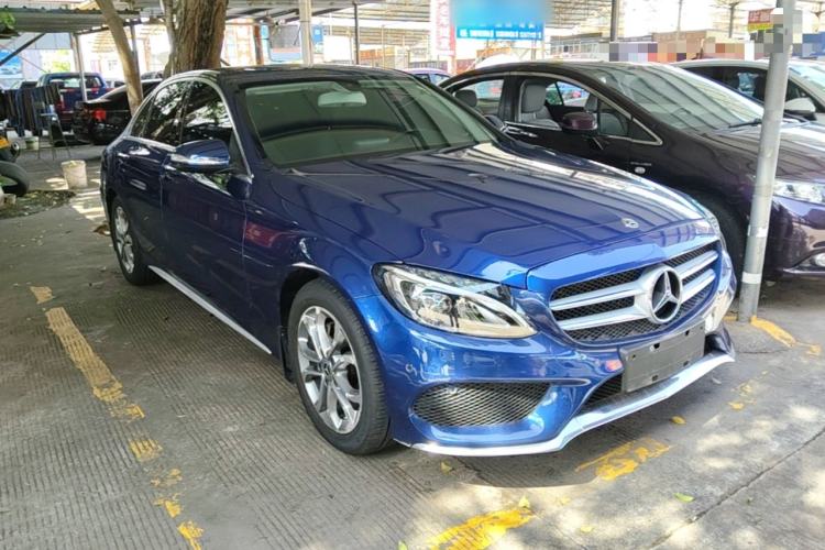 Used Mercedes-Benz C-Class 2018 C 180 L Fashion Edition Sport Version Front Right 45 Deg