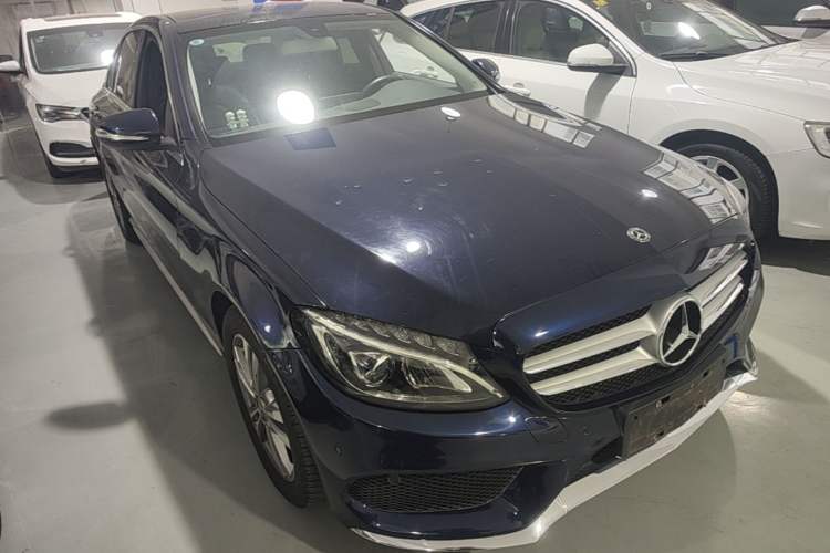 Used Mercedes-Benz C-Class 2018 C 200 L Sport Edition Front Right 45 Deg