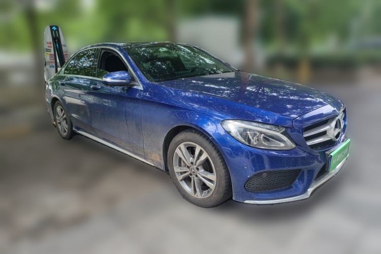 Used Mercedes-Benz C-Class 2018 C 200 L Sport Edition Front Right 45 Deg