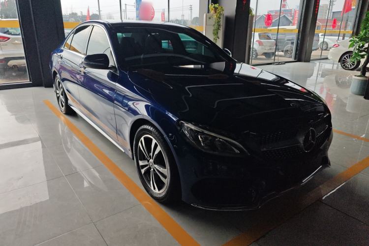 Used Mercedes-Benz C-Class 2018 C 200 L Sport Edition Front Right 45 Deg