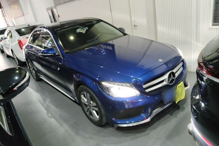 Used Mercedes-Benz C-Class 2018 C 200 L Sport Edition Front Right 45 Deg