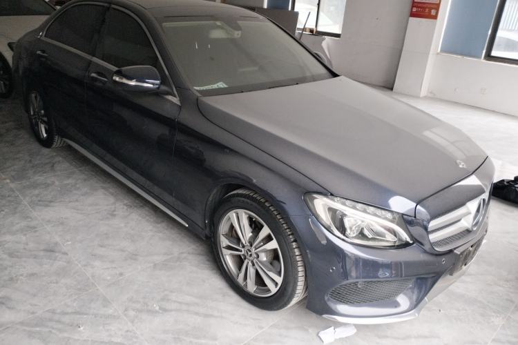 Used Mercedes-Benz C-Class 2018 C 200 L Sport Edition Front Right 45 Deg
