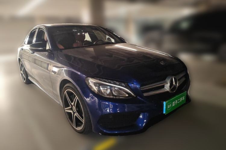 Used Mercedes-Benz C-Class 2018 C 200 Achievement Special Edition Front Right 45 Deg
