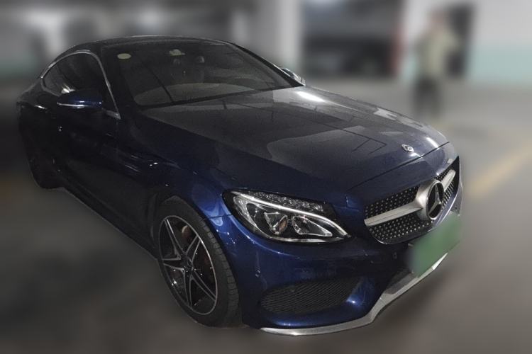 Used Mercedes-Benz C-Class 2018 C 200 Coupe Front Right 45 Deg